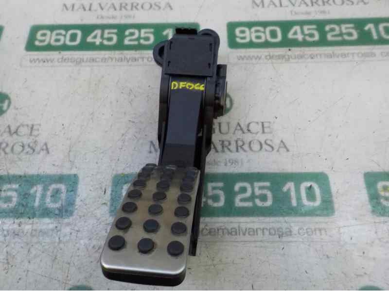 Recambio de potenciometro pedal para mercedes-benz clase m (w164) 3.0 cdi cat referencia OEM IAM A1643000004 A1643000104 