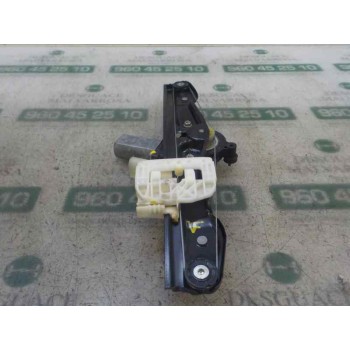 ELEVALUNAS TRASERO DERECHO 51357281884 3Q2022A 3Q2022A