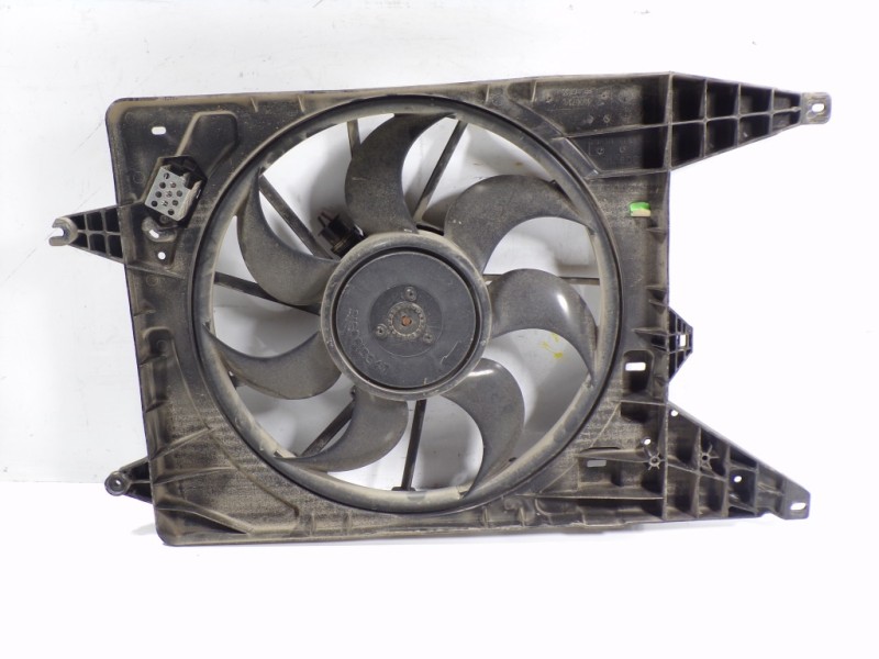 Recambio de electroventilador para dacia sandero stepway referencia OEM IAM 214814342R 214814342R 0130307187