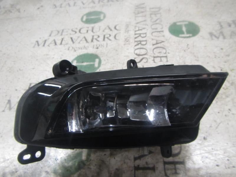 Recambio de faro antiniebla izquierdo para audi a4 ber. (b8) 2.0 16v tdi referencia OEM IAM 8K0941699B  