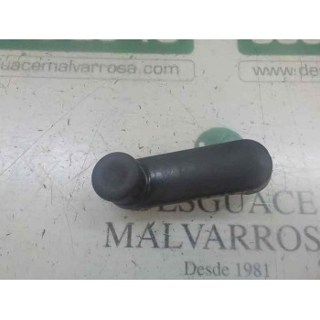 MANETA ELEVALUNAS DELANTERA IZQUIERDA 8200673745 