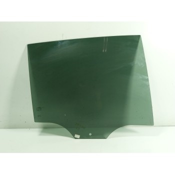 CRISTAL PUERTA TRASERO DERECHO 10A845026C 