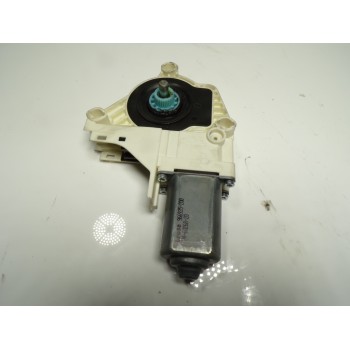 MOTOR ELEVALUNAS DELANTERO IZQUIERDO 8T0959801B 8K0959801A 1101965576200