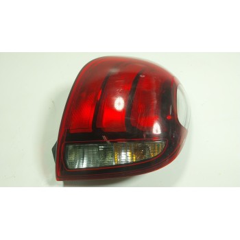 PILOTO TRASERO DERECHO B000864480 