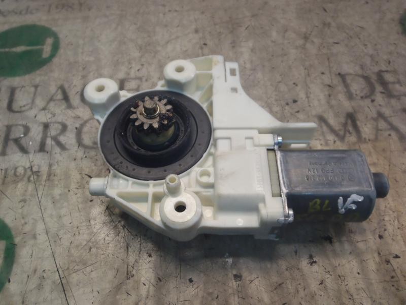 Recambio de motor elevalunas delantero derecho para ford focus lim. (cb4) titanium referencia OEM IAM   