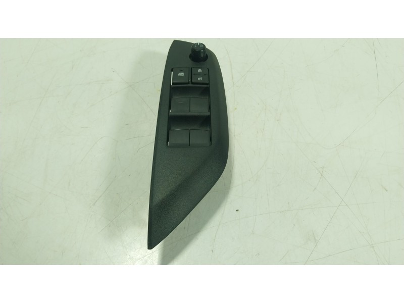 Recambio de mando elevalunas delantero izquierdo para toyota yaris cross (mxp_) 1.5 hybrid (mxpj10) referencia OEM IAM 840400255