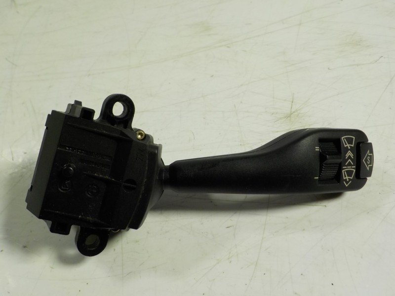 Recambio de mando limpia para bmw x5 (e53) 4.6is automático referencia OEM IAM 61318363669 8375408 01204030