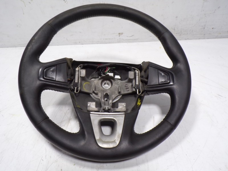 Recambio de volante para renault scenic iii 1.5 dci diesel fap referencia OEM IAM 484003162R 6074098 