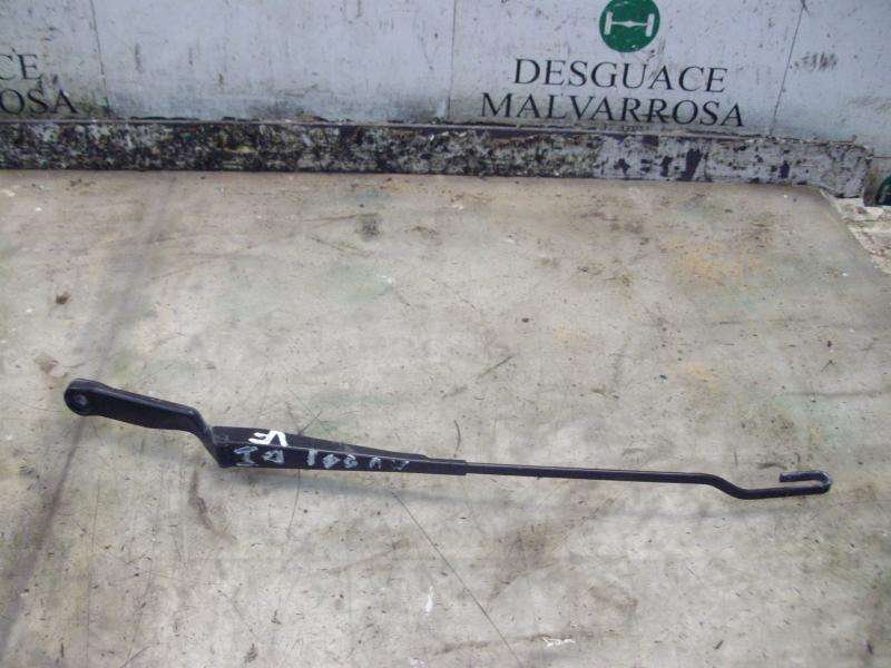 Recambio de brazo limpia delantero izquierdo para audi a3 (8l) 1.8 ambiente referencia OEM IAM 1J1955409A  