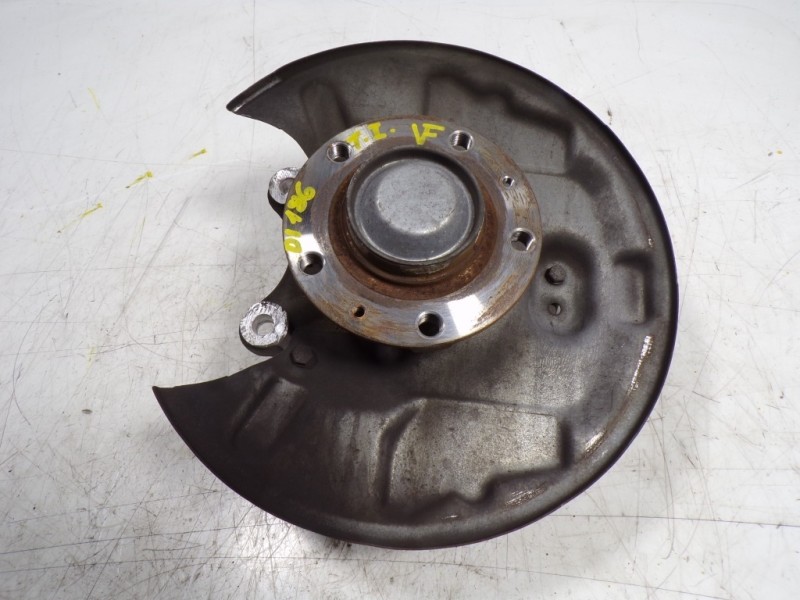 Recambio de mangueta trasera izquierda para peugeot 508 2.0 blue-hdi fap referencia OEM IAM 517654  