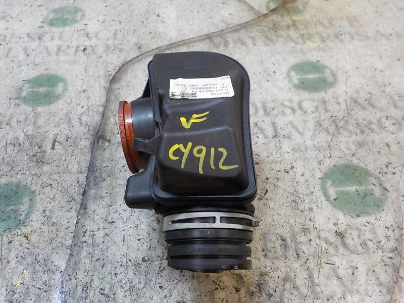 Recambio de filtro aire para mercedes-benz clase c (w204) berlina 1.6 cat referencia OEM IAM A2710900804 A2710900804 