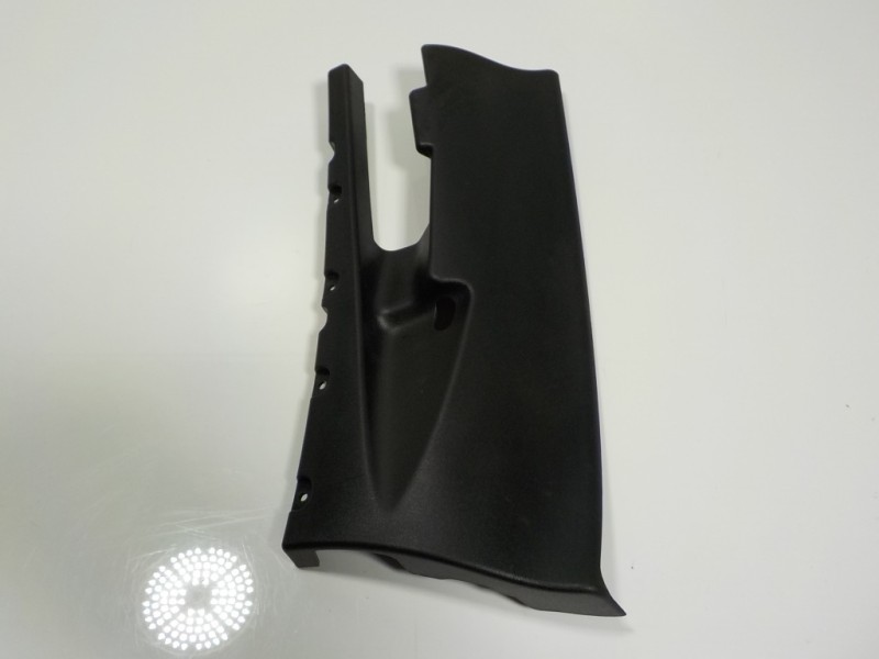 Recambio de moldura para mclaren 570s spider p13 referencia OEM IAM  13AA580SP 