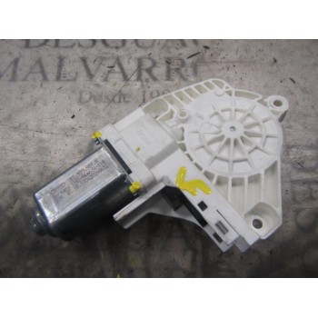 MOTOR ELEVALUNAS DELANTERO IZQUIERDO 8T0959801B 8K0959801A 1101A66634110