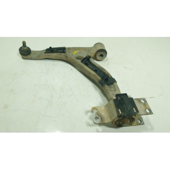 BRAZO SUSPENSION INFERIOR DELANTERO IZQUIERDO A1563300100 