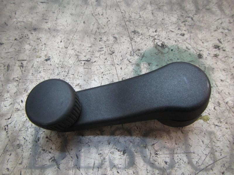 Recambio de maneta elevalunas trasera izquierda para seat altea (5p1) 1.4 16v tsi referencia OEM IAM 1P08375819B9  