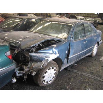 MERCEDES-BENZ CLASE E (W210) BERLINA