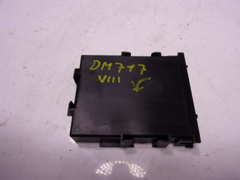 Recambio de modulo electronico para toyota corolla hybrid referencia OEM IAM 8911102110 8911102110 
