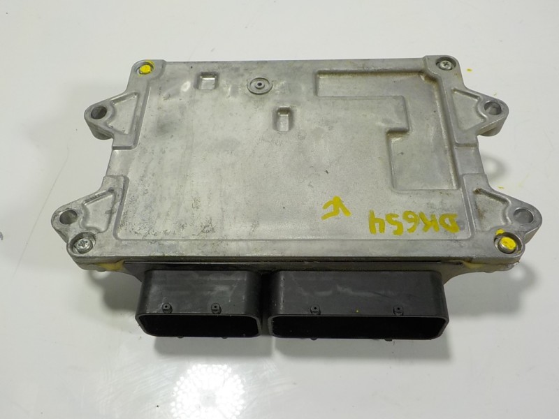 Recambio de centralita motor uce para mazda 2 lim. () 1.5 16v cat referencia OEM IAM  KF648 