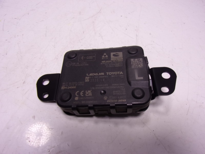 Recambio de modulo electronico para toyota corolla hybrid referencia OEM IAM 8821078020 88210 