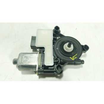 MOTOR ELEVALUNAS TRASERO IZQUIERDO 5Q0959407E 5Q0959407E 