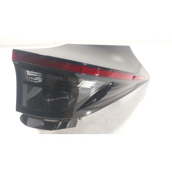 PILOTO TRASERO DERECHO 815500DE10 815500DE10 