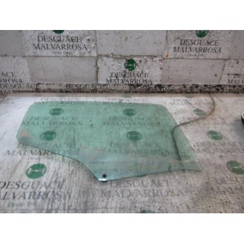 CRISTAL PUERTA TRASERO DERECHO 