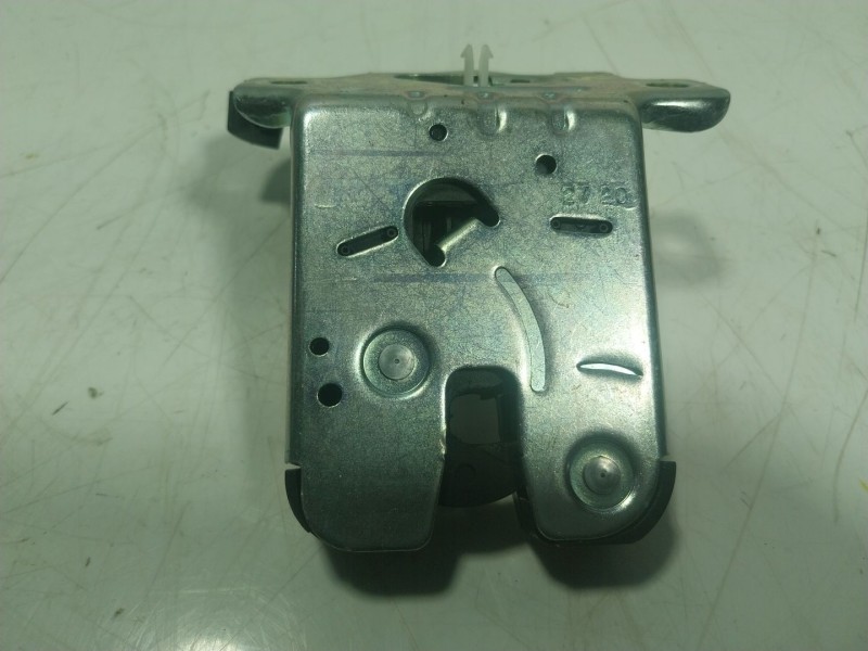Recambio de cerradura maletero / porton para audi a3 sportback (8ya, 8yf) 30 tdi referencia OEM IAM 8W9827505C 8W9827505C 