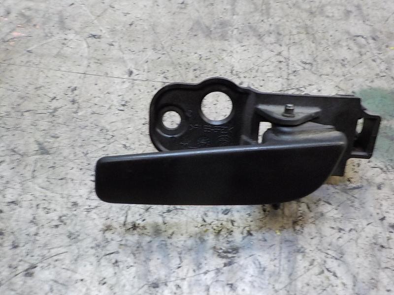 Recambio de maneta interior delantera derecha para peugeot bipper 1.4 hdi referencia OEM IAM   