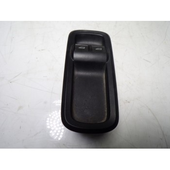 MANDO ELEVALUNAS DELANTERO IZQUIERDO 1547736 8A6T14A132AC 