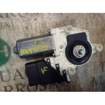 MOTOR ELEVALUNAS TRASERO DERECHO 