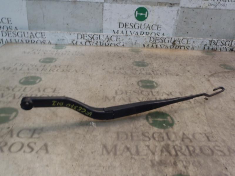 Recambio de brazo limpia delantero izquierdo para opel vectra c berlina design referencia OEM IAM   