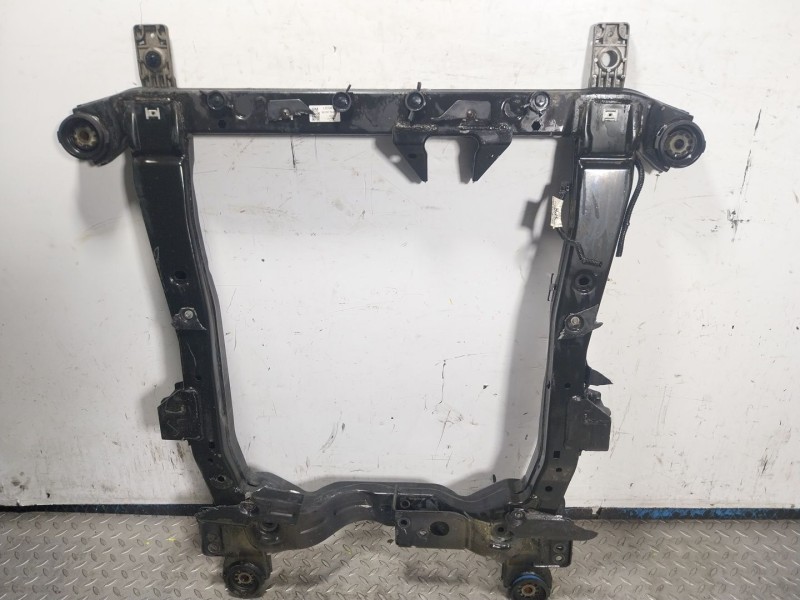 Recambio de puente delantero para opel astra j gtc 2.0 cdti (08) referencia OEM IAM 13370472  