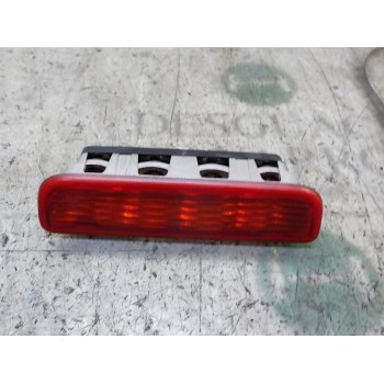 PILOTO TRASERO CENTRAL 