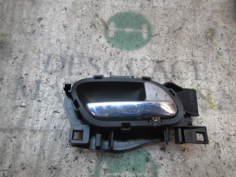 Recambio de maneta interior delantera derecha para peugeot 308 confort referencia OEM IAM   