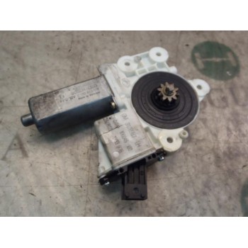 MOTOR ELEVALUNAS DELANTERO IZQUIERDO 