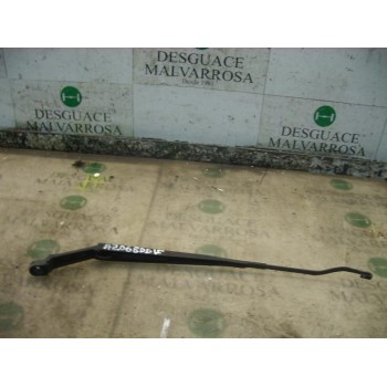 BRAZO LIMPIA DELANTERO DERECHO 