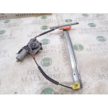 ELEVALUNAS DELANTERO DERECHO 