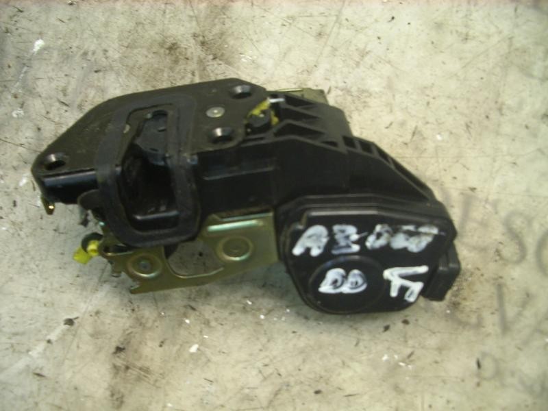 Recambio de cerradura puerta delantera derecha para hyundai matrix (fc) 1.5 crdi gls referencia OEM IAM   