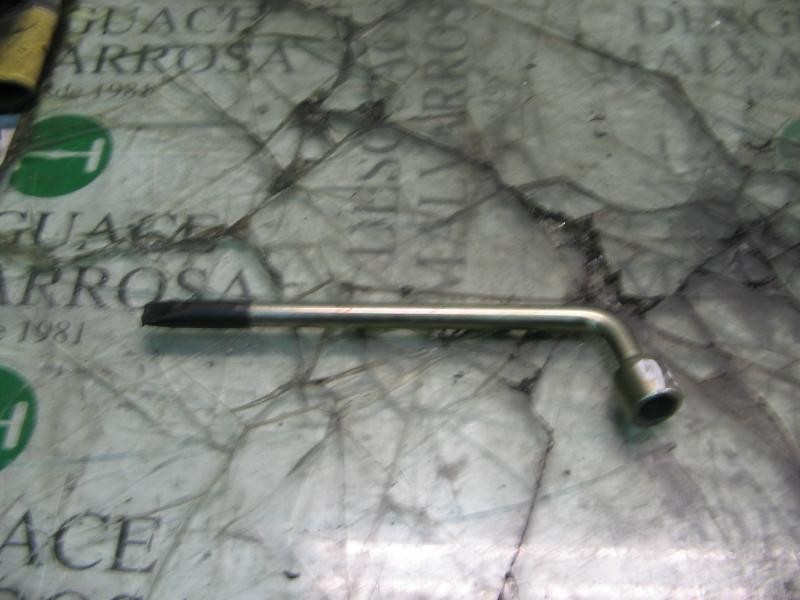 Recambio de llave rueda para ford orion 1.6 16v cat referencia OEM IAM   