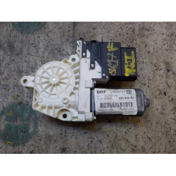 MOTOR ELEVALUNAS TRASERO IZQUIERDO 1K0959703B002 15P0839401 