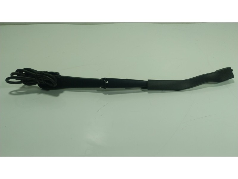 Recambio de brazo limpia delantero izquierdo para bmw 4 gran coupe (g26) 420 d mild-hybrid referencia OEM IAM 61619448919  