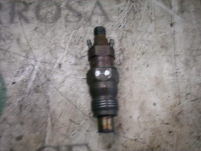 Recambio de inyector para renault megane i berlina hatchback (ba0) 1.9 d alize referencia OEM IAM   