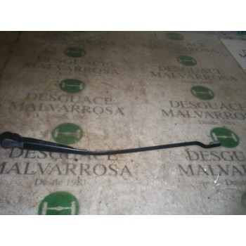 BRAZO LIMPIA DELANTERO DERECHO 