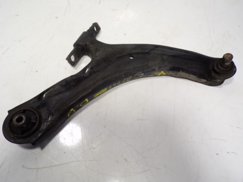 Recambio de brazo suspension inferior delantero derecho para renault koleos 2.0 dci diesel fap referencia OEM IAM 545040445R  