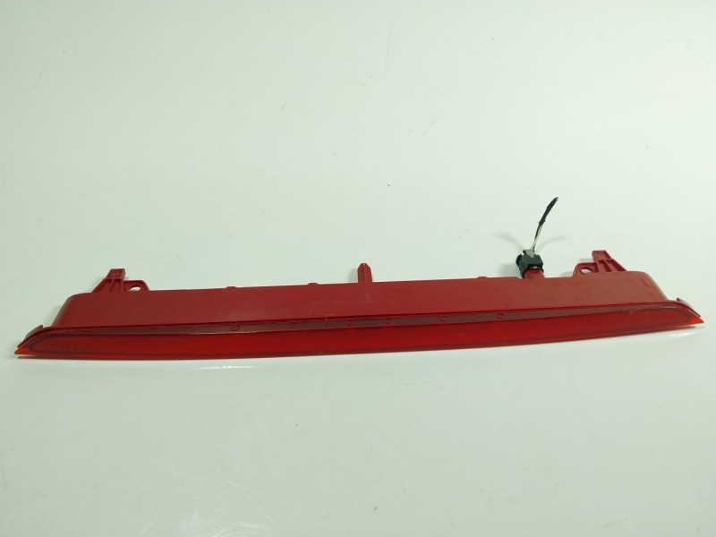 Recambio de piloto trasero central para volkswagen id.3 (e11, e12) pro referencia OEM IAM 5H0945087  