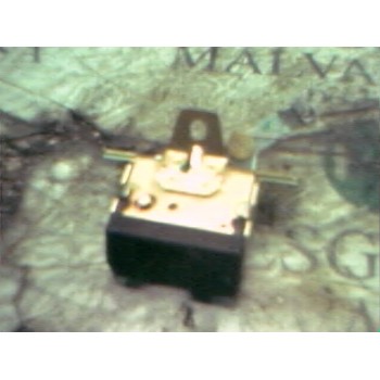 CERRADURA MALETERO / PORTON 