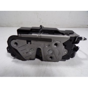 CERRADURA PUERTA TRASERA DERECHA 5TA839016Q 5TA839016Q 