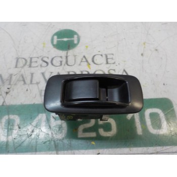 MANDO ELEVALUNAS TRASERO DERECHO 