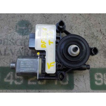 MOTOR ELEVALUNAS TRASERO IZQUIERDO 5Q0959407A 5Q0959811E 0130822725