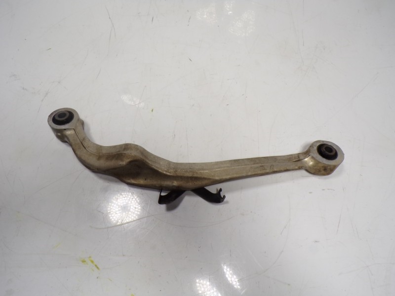 Recambio de brazo suspension superior trasero izquierdo para renault koleos 2.0 dci diesel fap referencia OEM IAM 551212916R  